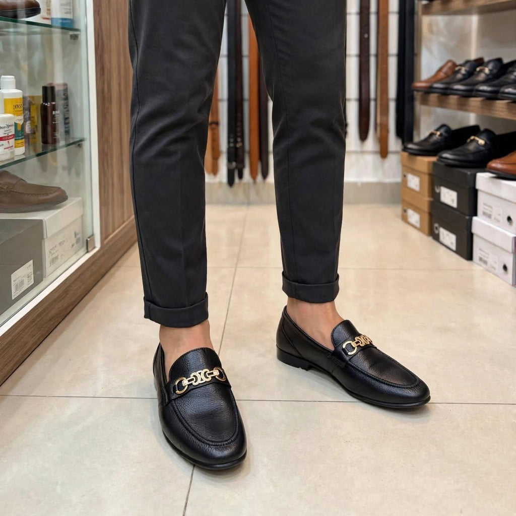 Black pebbled leather loafers with gold chain buckle-premium formal shoes for men